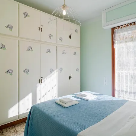 Guesthost - La Serena Di Vintage Flat * Bordighera