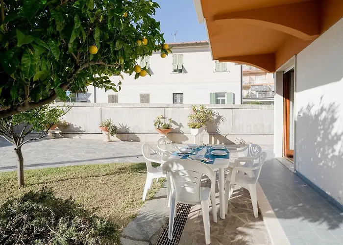 Guesthost - La Serena Di Vintage Flat Appartement Bordighera