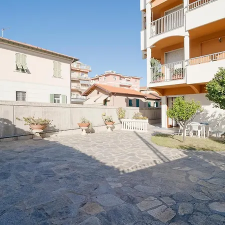 La Serena Di Vintage Flat Бордигера